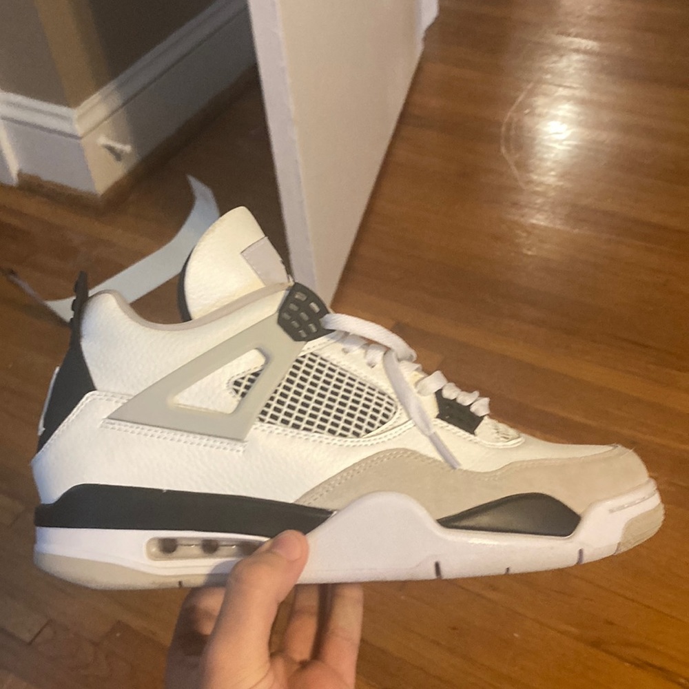 Jordan 4 military black